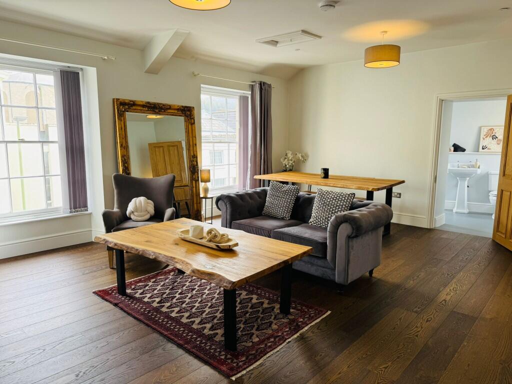 Main image of property: King Street, Stroud, Gloucestershire, GL5