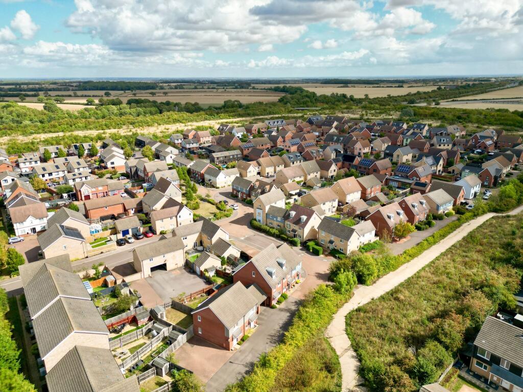 Vickers Way, Upper Cambourne, CB23 photo 2