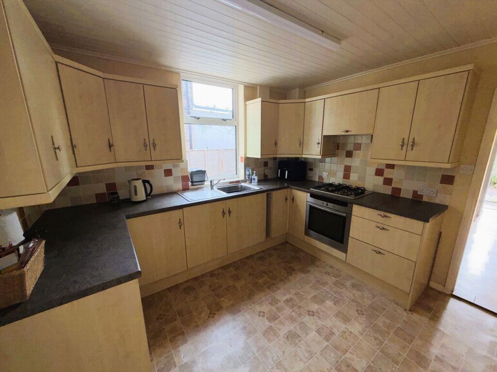 Cornwall Road, Felixstowe, IP11 photo 5