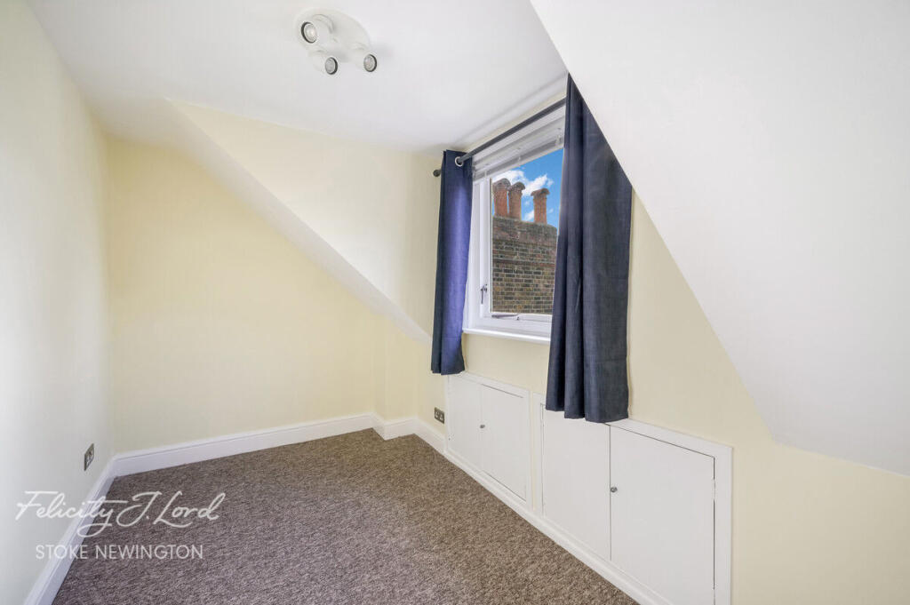 Main image of property: Cranwich Road, London N16