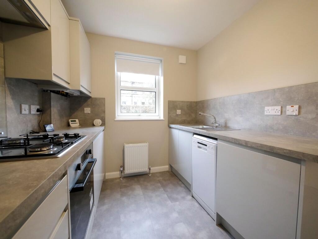 Apartment in Edinburgh - More