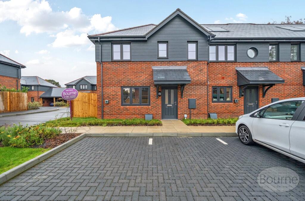 3-bed terraced on Florence Close, Send, Woking, Surrey, GU23, £495,000