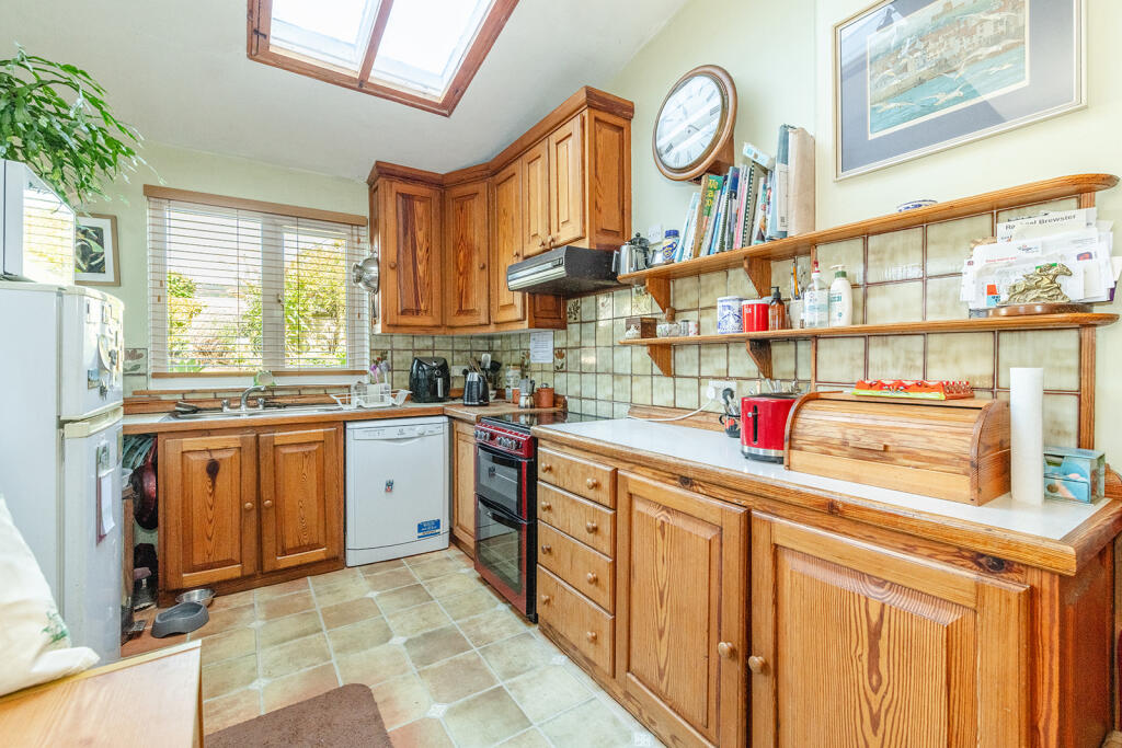House in Bradford - View 5