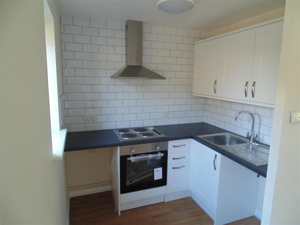 Apartment in Colchester, Old Heath - View 4