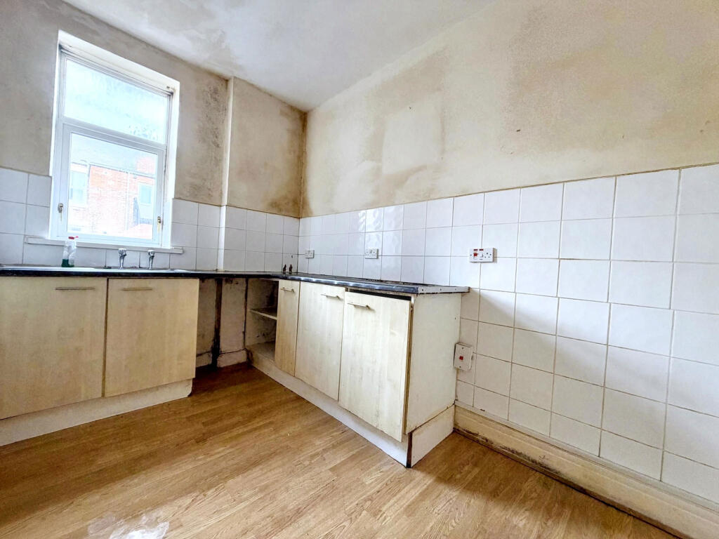 Apartment in Newcastle upon Tyne - View 4