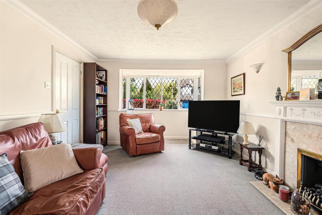 Mayflower Gardens, Bishop's Stortford - View 5