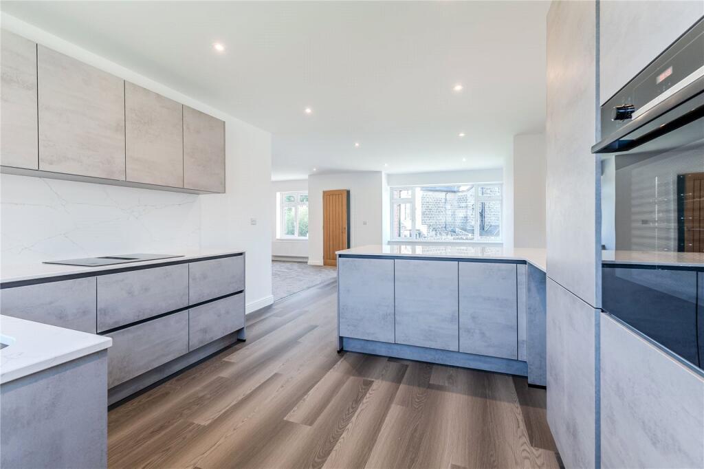 House in Leeds - View 4