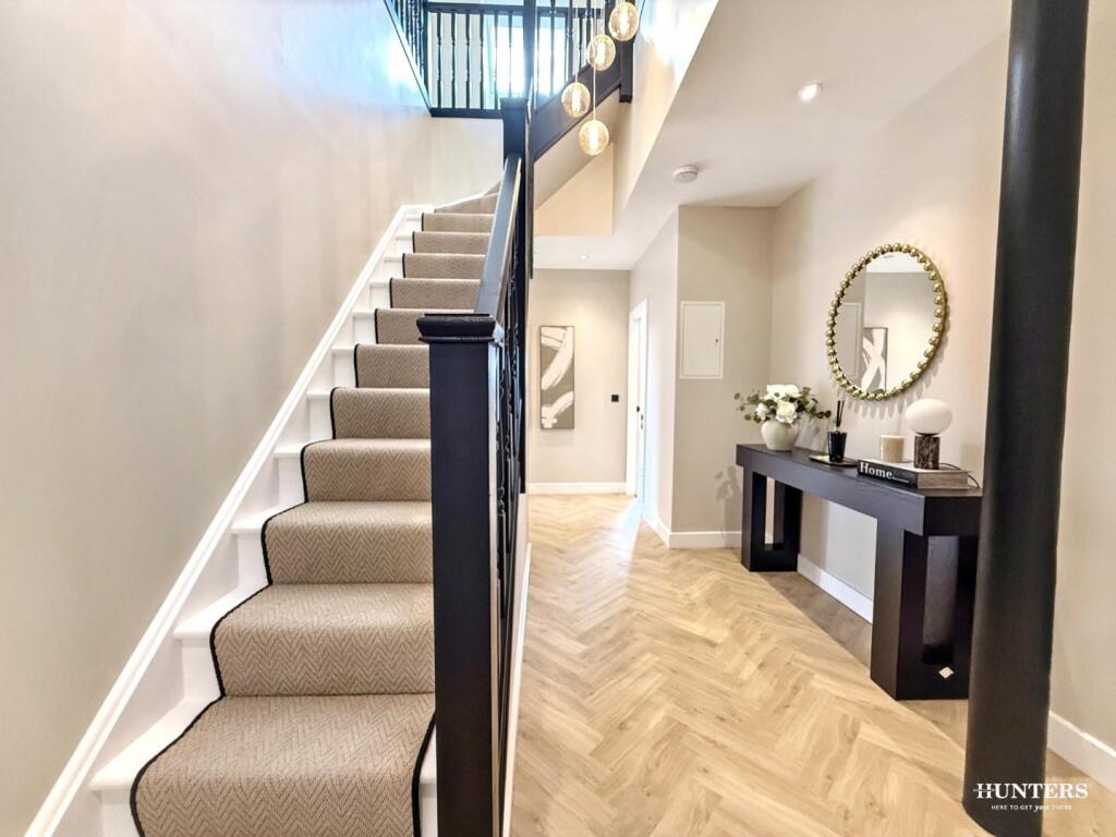 Apartment in Kirklees, Eightlands, Savile Town - View 4
