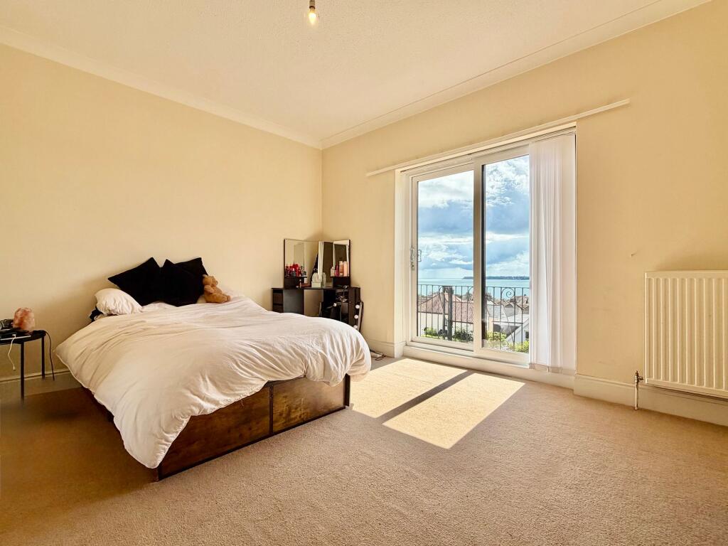 Apartment in Torquay - View 4