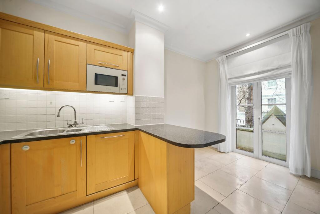 Apartment in London - View 3