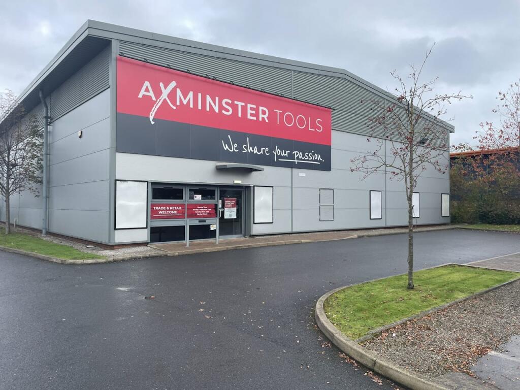 Main image of property: Unit 52, Gateway 49 Trade Park, Warrington, WA2 8NT