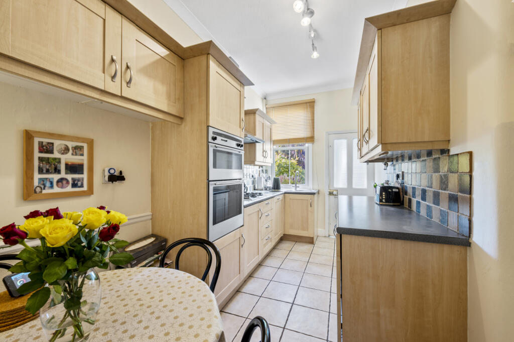 Pepys Road, West Wimbledon, SW20 photo 3
