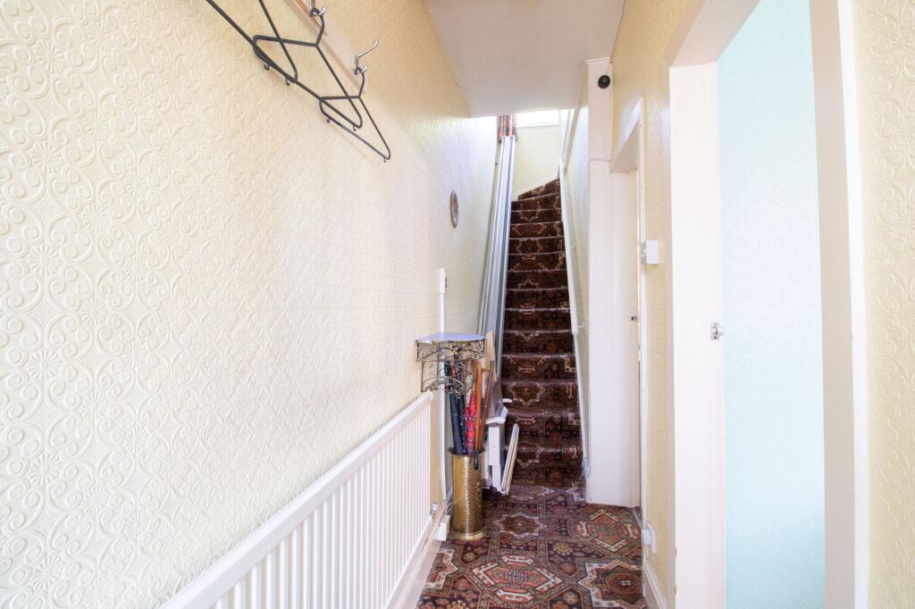 Risca Road, Cross Keys, NP11 photo 2