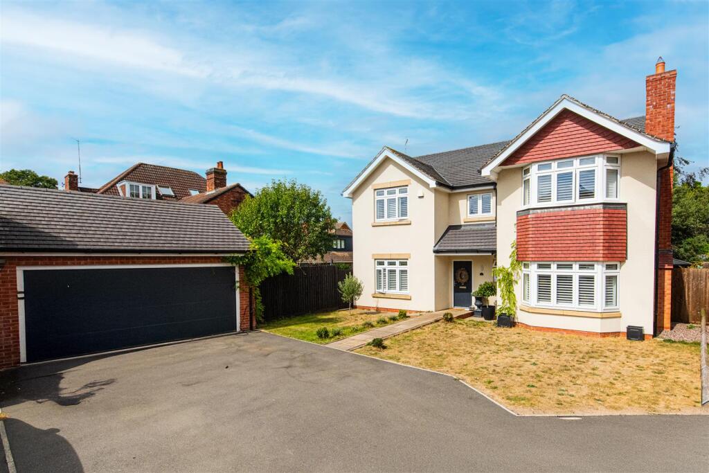 Main image of property: Belle Vue Close, Kettering