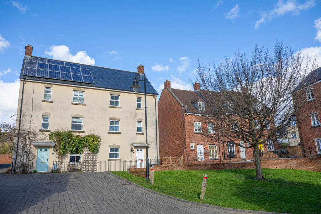 Main image of property: Home Orchard, Stroud, GL5