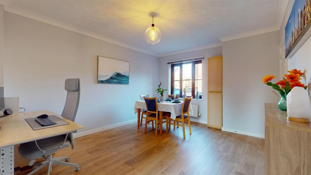 House in Milton Keynes, Monkston, Kents Hill, Monkston and Brinklow - View 4