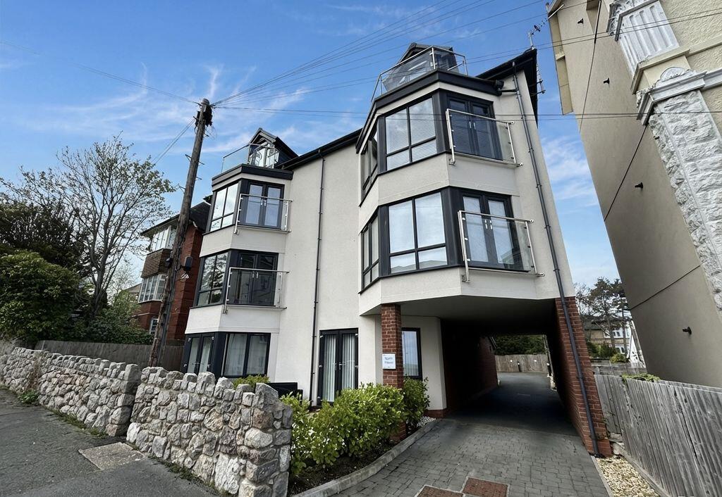 2-bed flat on Penrhos Road, Rhos on Sea , £284,950