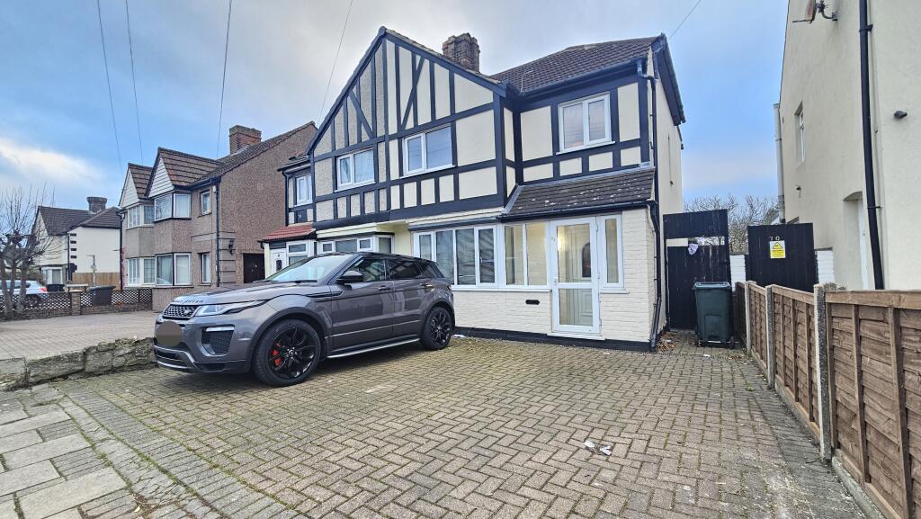 Main image of property: Park Road, Dartford, DA1