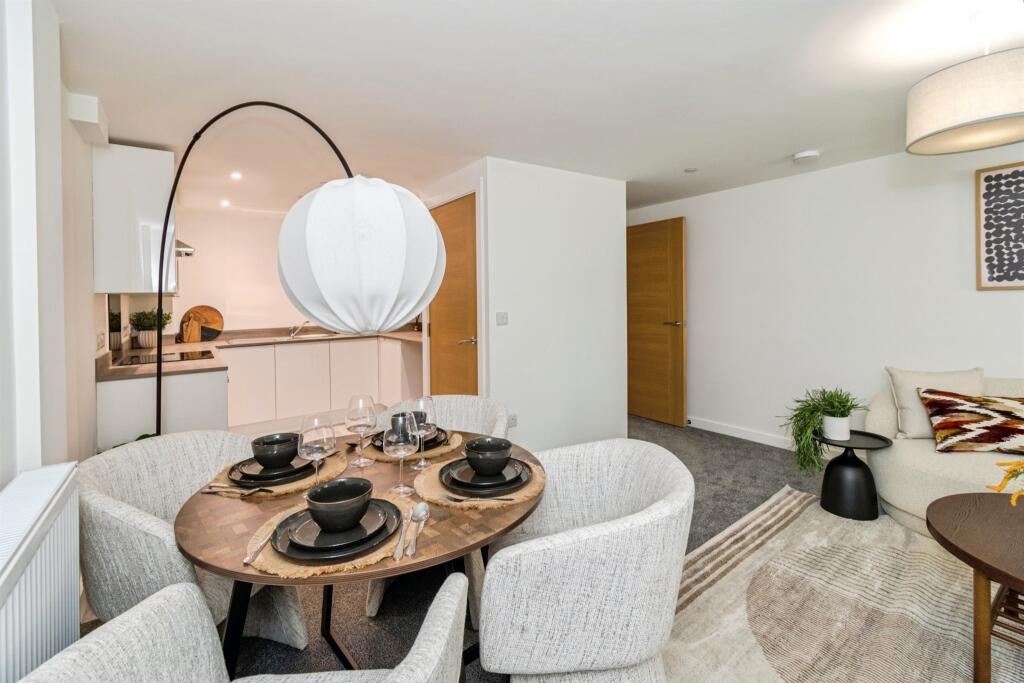 Main image of property: Back Of The Walls, Southampton