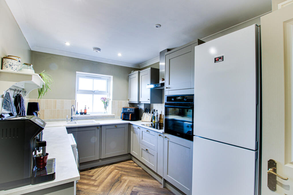 Apartment in Winchester, Newtown, Bishop's Waltham - View 3