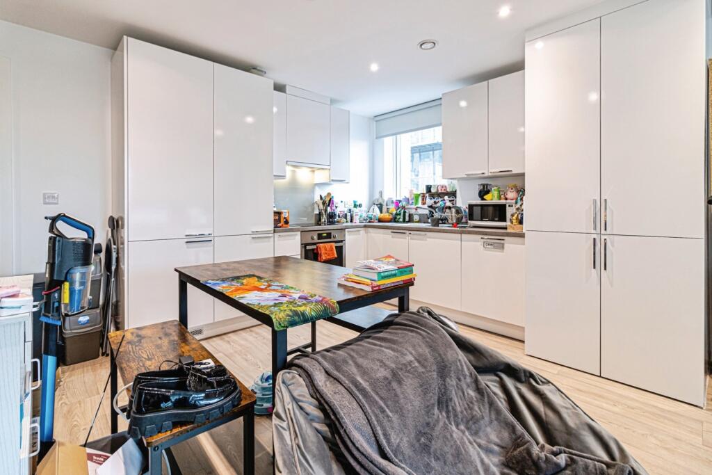 Ottinger Close, Salford, M50 photo 3