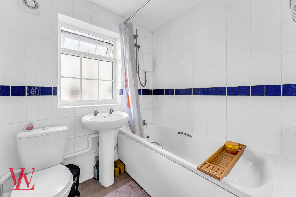 Apartment in East Hertfordshire, Hockerill, Bishop's Stortford - More