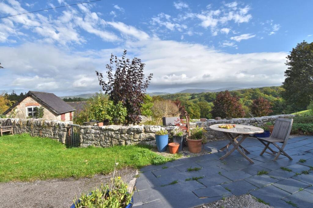 House in Llandudno - View 5