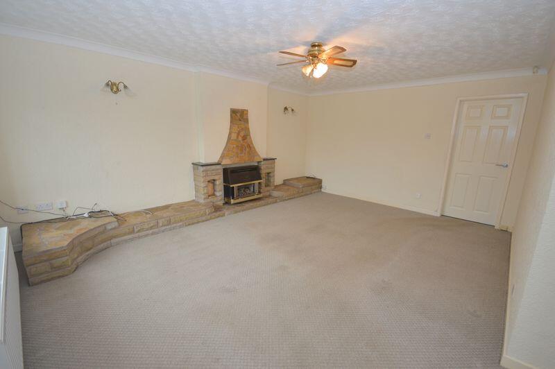 Humber Close, Widnes photo 3