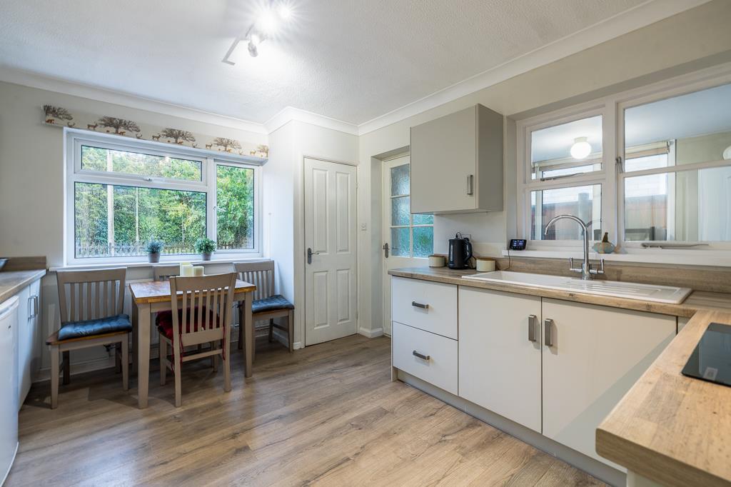 House in South Holland, Weston - View 5