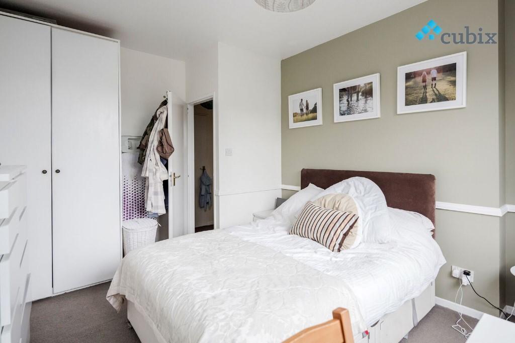 2 bedroom maisonette for rent