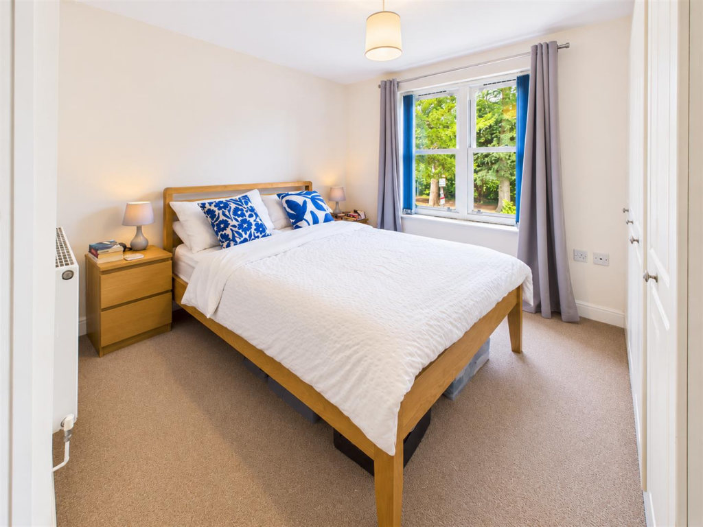Apartment in Belper, Duffield - View 5