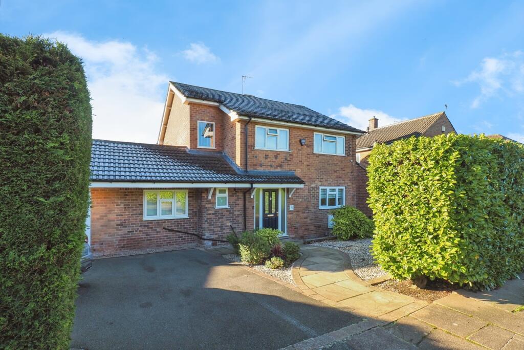 4-bed detached on Brookhill Drive, Wollaton, Nottingham, NG8, £650,000