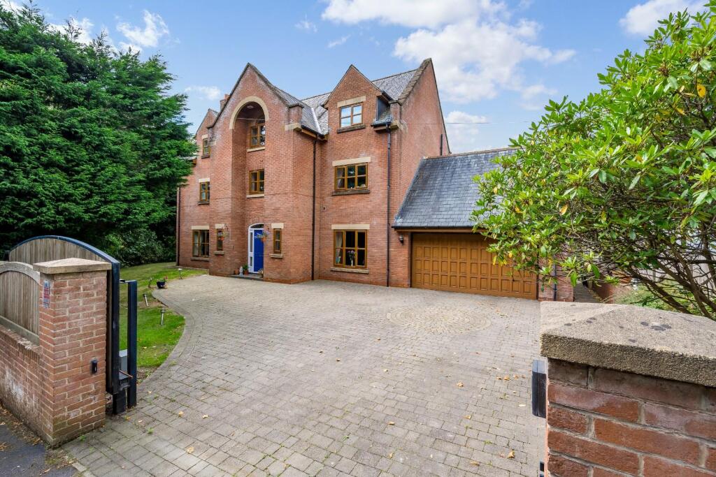 Main image of property: Towncroft Lane, Heaton, Bolton