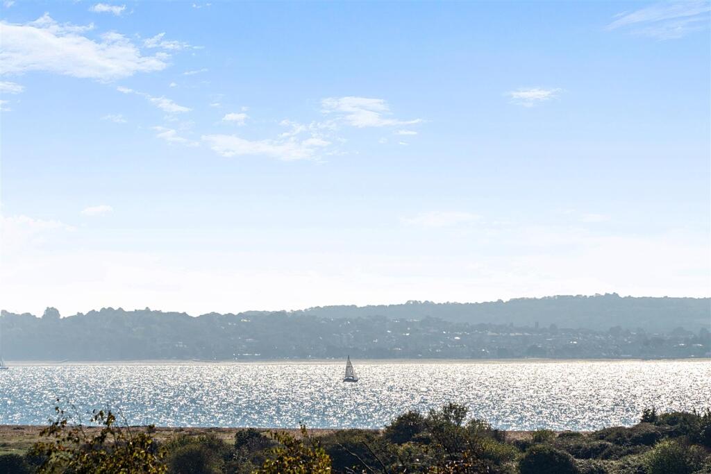 House in Gosport, Hampshire - View 4