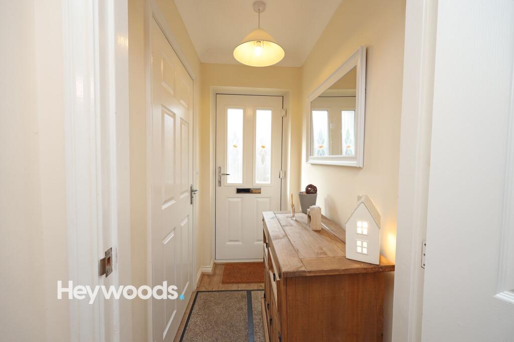Treacle Row, Silverdale, ST5 photo 3