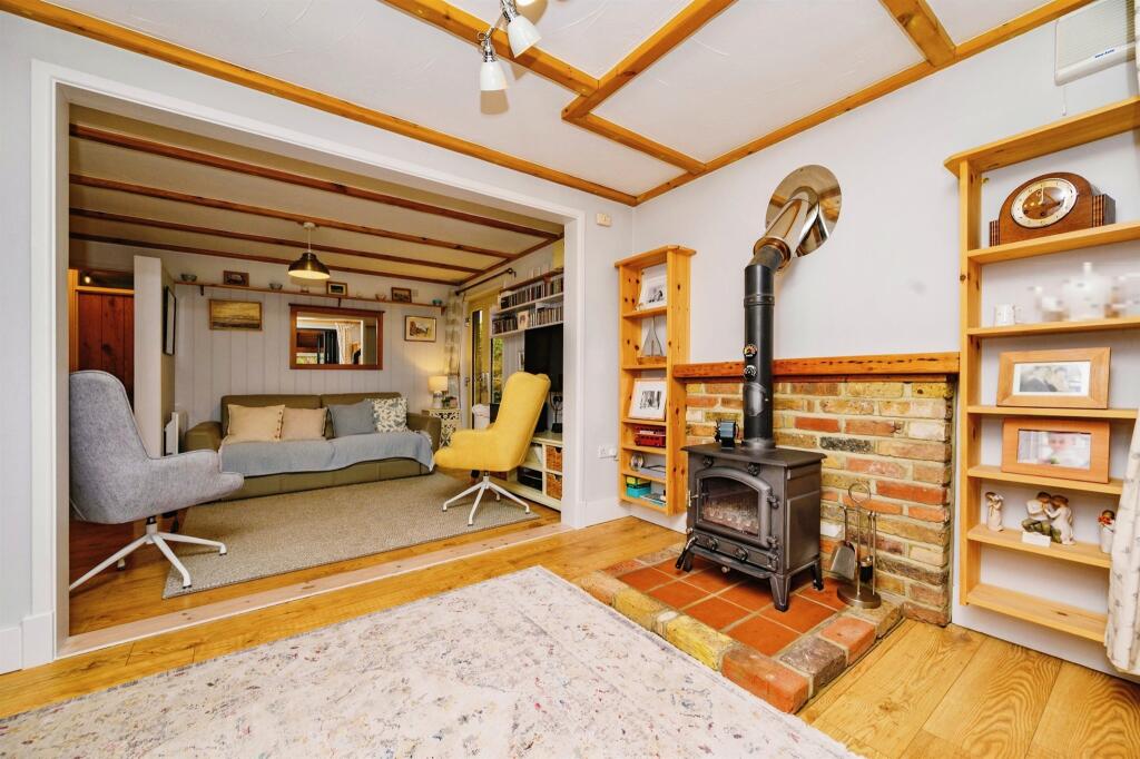 House in St Albans, St Stephen - View 2