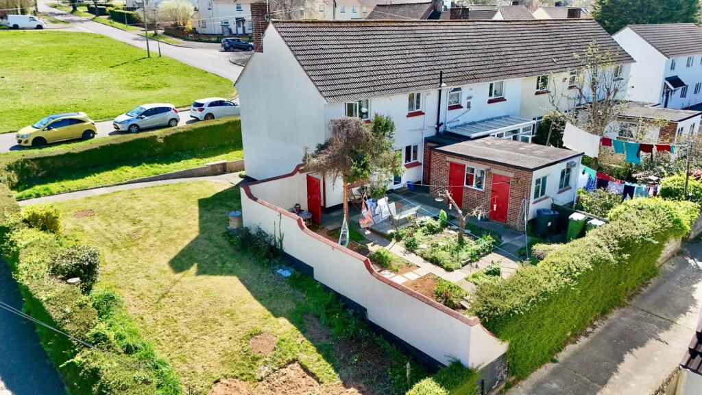 Main image of property: 81 Oakland Road, Newton Abbot, Devon TQ12 4EE