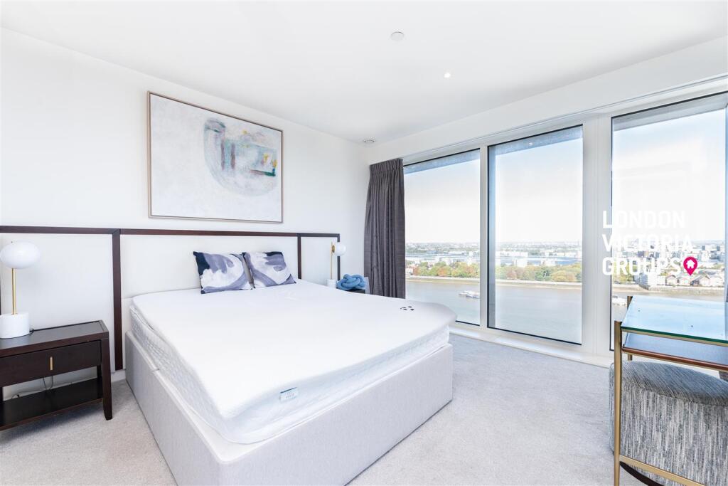 Apartment in London, Royal Borough of Greenwich - More