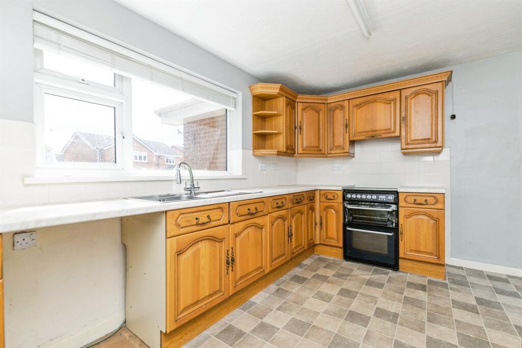 House in Stockton-on-Tees, Hartlepool - More