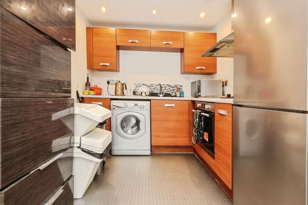 Apartment in Birmingham, Rea Valley, Digbeth - More