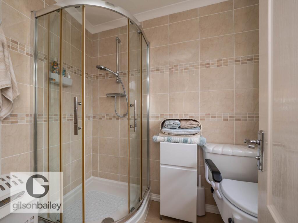 House in Broadland, Lingwood and Burlingham - More