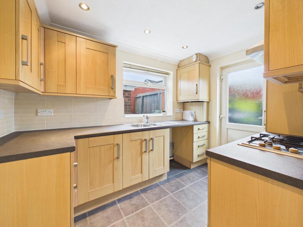 House in Bryntirion, Laleston - View 5