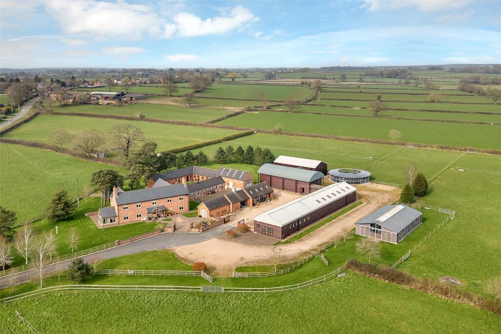 Main image of property: Barton Road, Carlton, Nuneaton