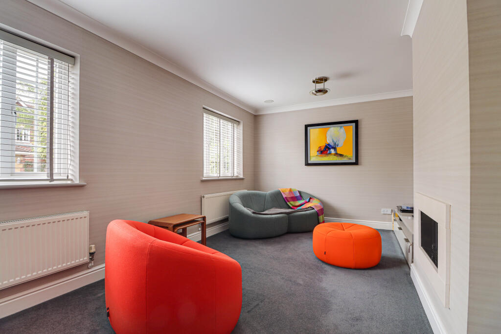 Additional image 12 of Kensington Close, St Albans, AL1