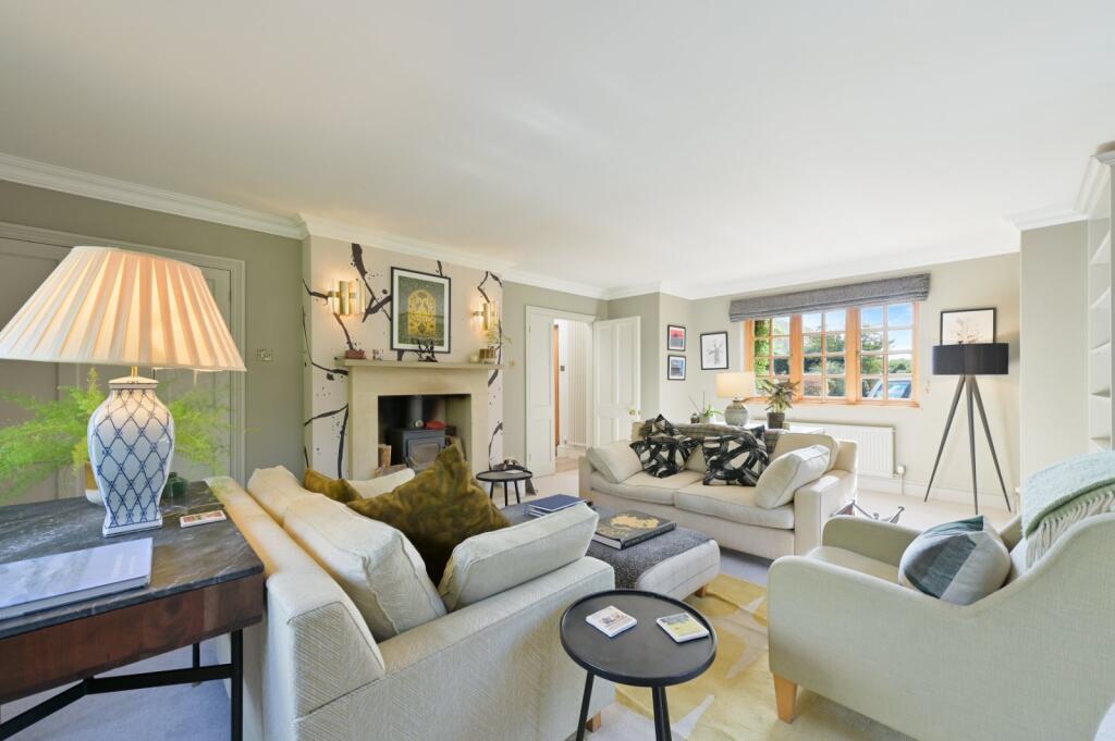 House in West Oxfordshire, Combe - View 2