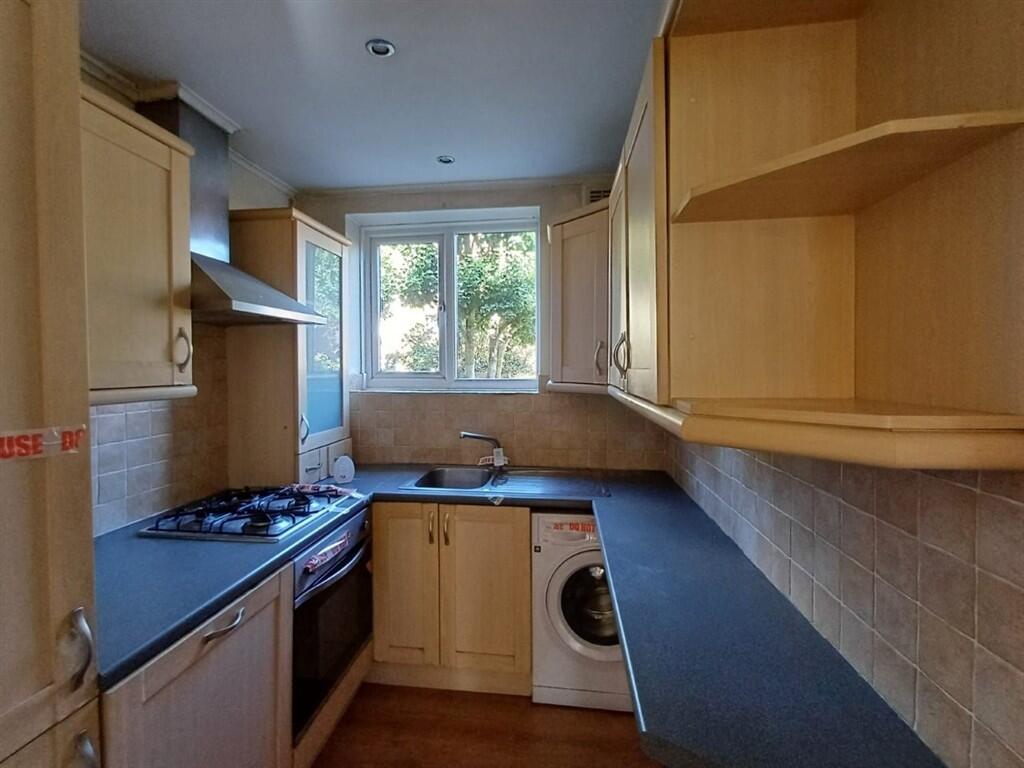 Apartment in London - View 4