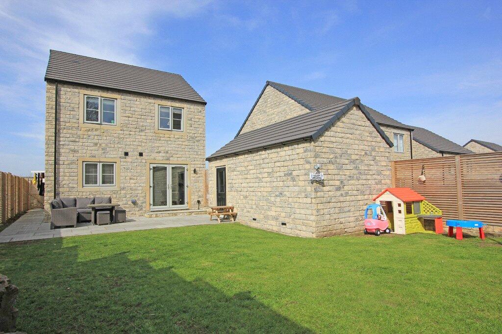 8 Holly Fold, Skipton, North Yorkshire, BD23 2LY photo 2