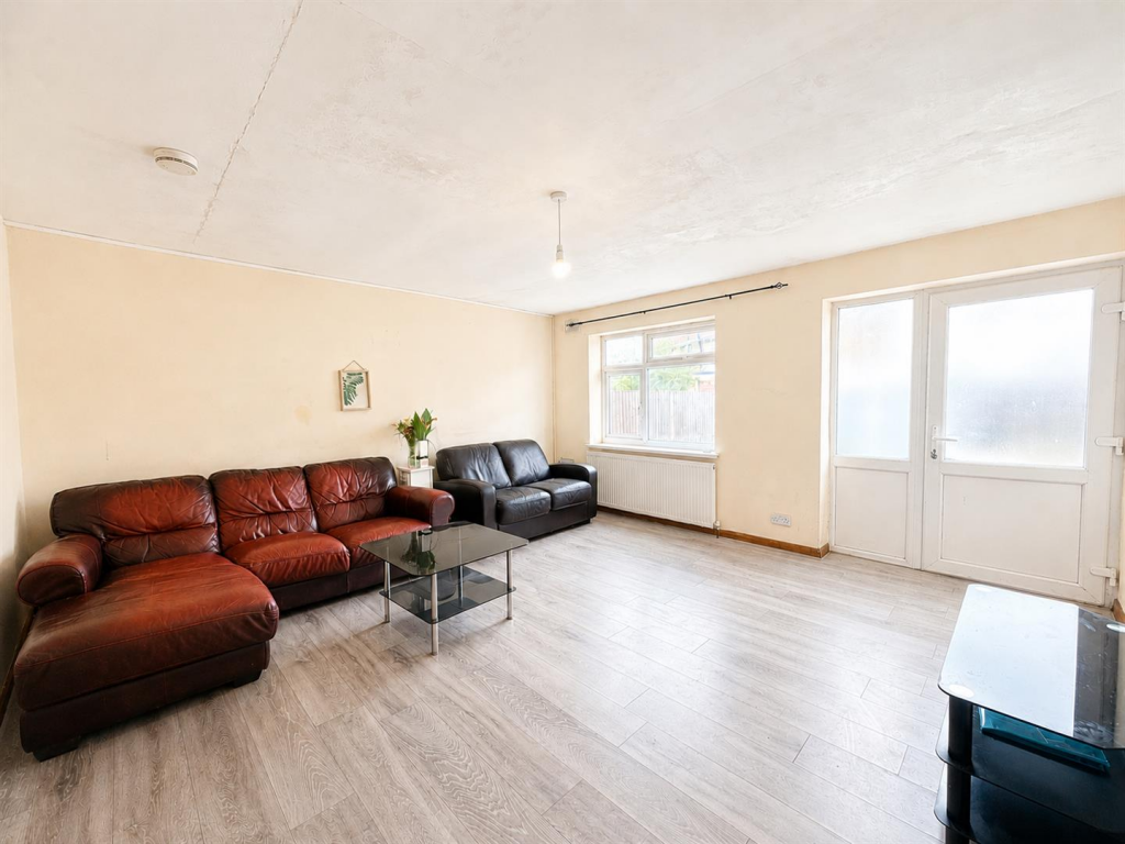 Main image of property: Ash Grove, Heston, TW5