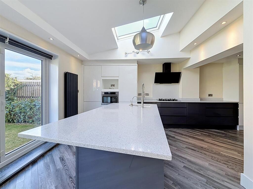 House in Ingleby Barwick, Broom Hill, Stockton-on-Tees - View 5