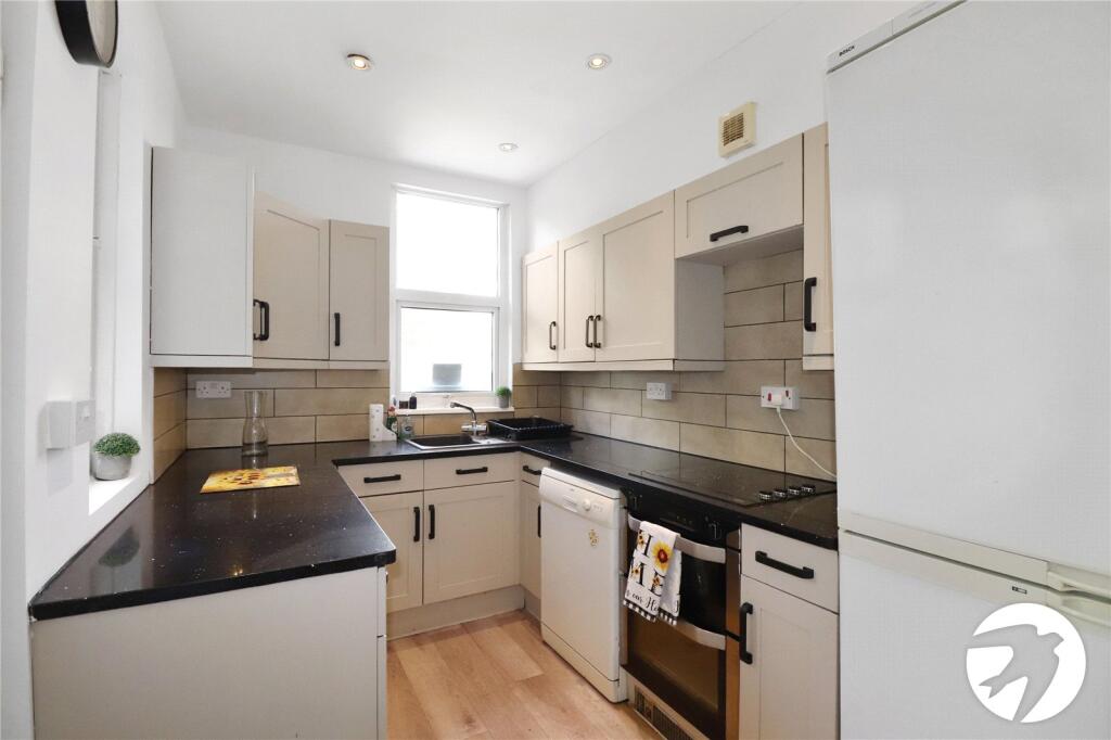 House in Dartford - View 3
